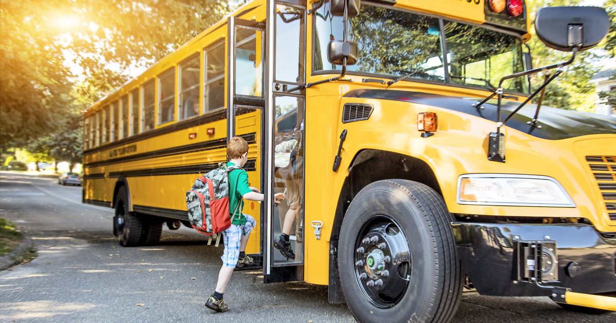 these-facts-about-school-bus-stops-may-blow-your-mind